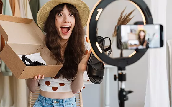 Influencer Marketing